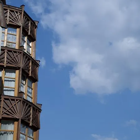 Buda Hill Residences 4*